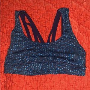 Blue lululemon sports bra size 4